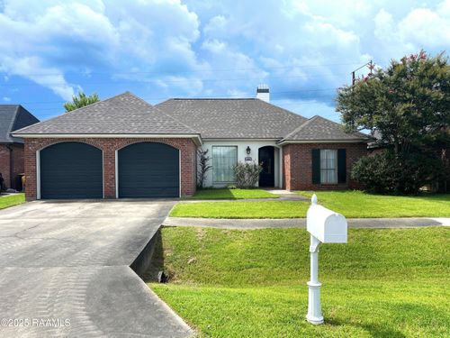 302 Summerfest Dr, Lafayette, LA, 70507-2589 | Card Image