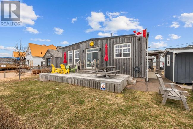360 Water St, House other with 2 bedrooms, 5 bathrooms and null parking in Summerside PE | Image 5