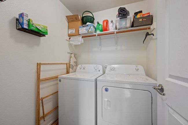 10304 Lone Pine Ln, House other with 3 bedrooms, 2 bathrooms and 4 parking in Austin TX | Image 11