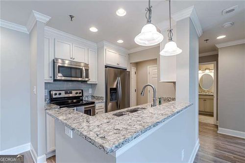 a610-300 Johnson Ferry Rd Ne, Atlanta, GA, 30328-4149 | Card Image