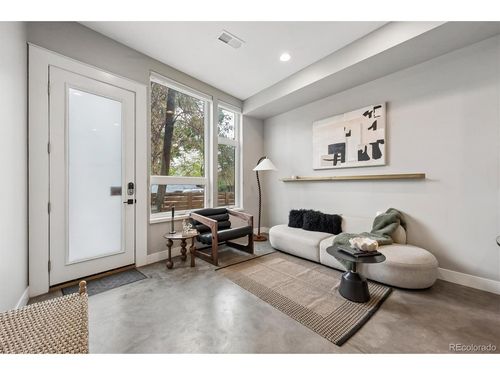3124 N Gilpin St, Denver, CO, 80205-4012 | Card Image