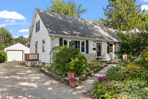 438 S Wright St, Naperville, IL, 60540-5447 | Card Image