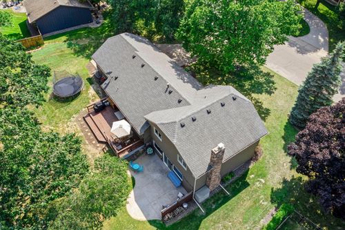 2680 Holly Ln N, Plymouth, MN, 55447-1727 | Card Image
