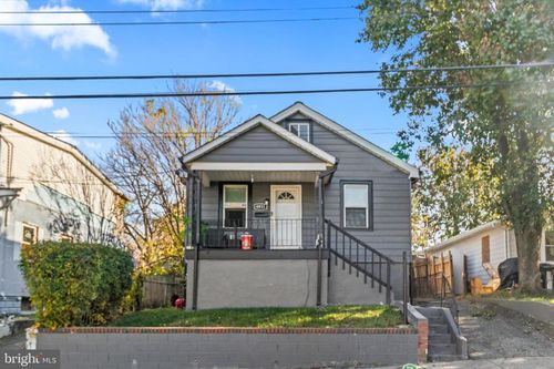 4011 Lawrence St, BRENTWOOD, MD, 20722-2125 | Card Image