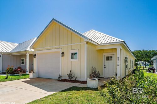 8216 Carmel Cir, Foley, AL, 36535-6938 | Card Image
