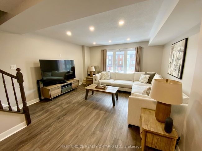 10 - 46 Lakepointe Dr, Condo with 2 bedrooms, 3 bathrooms and 2 parking in Orléans ON | Image 10