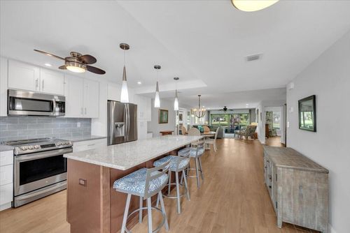101h-300 N Hwy A1a, Jupiter, FL, 33477 | Card Image