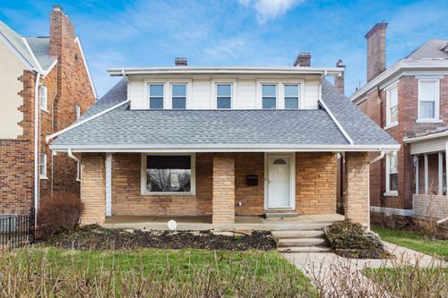 214 Parkwood Ave, Columbus, OH, 43203-1721 | Card Image
