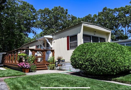 unit-34-433-34 Mill Rd, Calverton, NY, 11933-1439 | Card Image