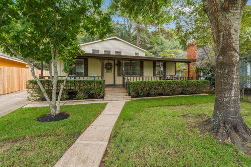 1745 E Pine Lake Cir, Montgomery, TX, 77316-2758 | Card Image