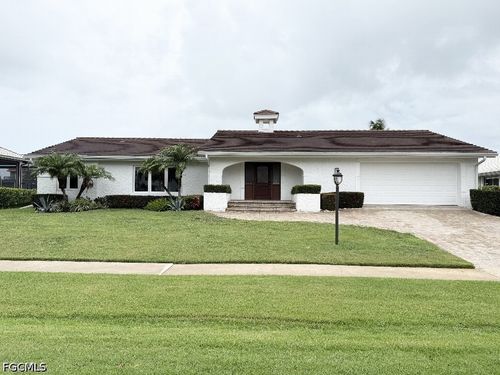 656 Dorando Ct, MARCO ISLAND, FL, 34145-1912 | Card Image