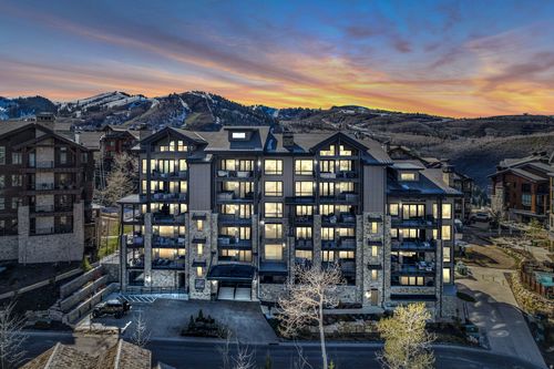 104-7697 Village Way, Park City, UT, 84060 | Card Image