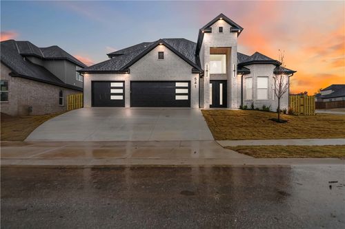 541 Bose Ave, Centerton, AR, 72719-6110 | Card Image