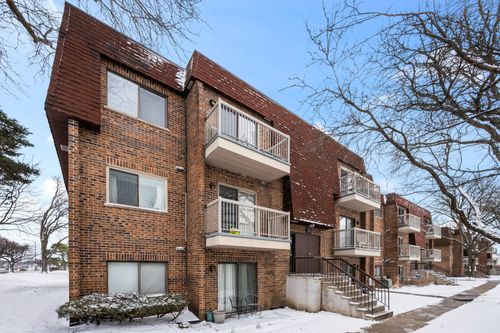 apt-a8-705 W Central Rd, Mount Prospect, IL, 60056-2360 | Card Image