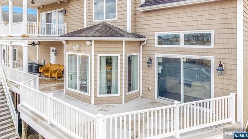 1828 Cable Dr, Toms River, NJ, 08753-3124 | Card Image