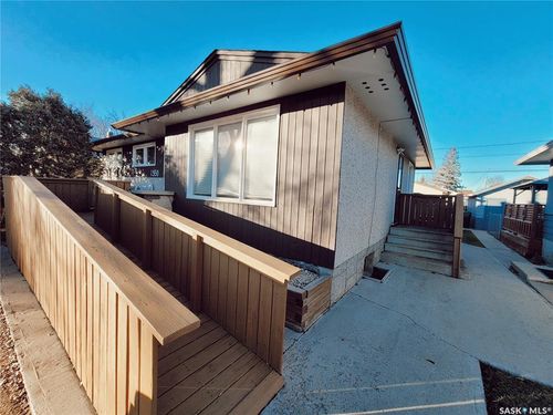 1350 16th St W, Prince Albert, SK, S6V3W5 | Card Image