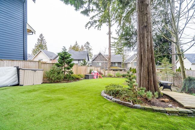15777 Wills Brook Way, House other with 6 bedrooms, 3 bathrooms and null parking in Surrey BC | Image 32