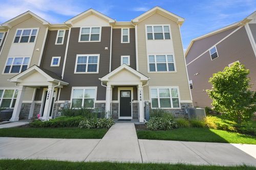 1446 Yosemite Way, Pingree Grove, IL, 60140 | Card Image