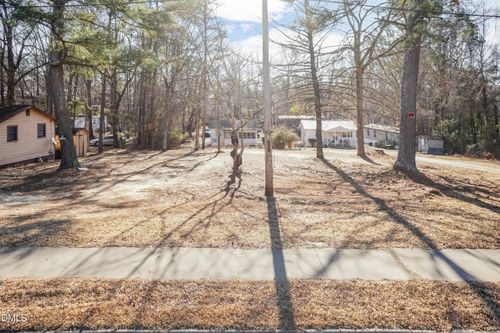 685 N Allen Road, Wake Forest, NC, 27587 | Card Image