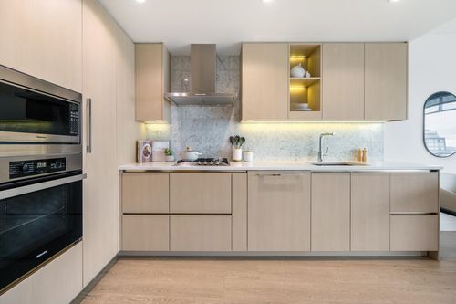 1909-89 Nelson St, Vancouver, BC, V6Z0E7 | Card Image