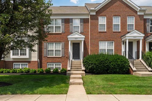 3839 Rubythroat Dr, Columbus, OH, 43230-3673 | Card Image