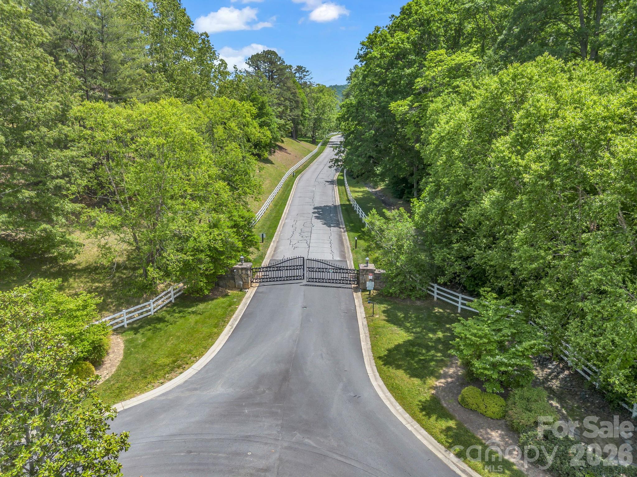 Land in Fletcher