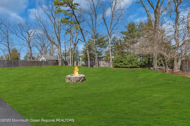 732 Huntington Ave, House other with 3 bedrooms, 1 bathrooms and null parking in Pine Beach NJ | Image 37