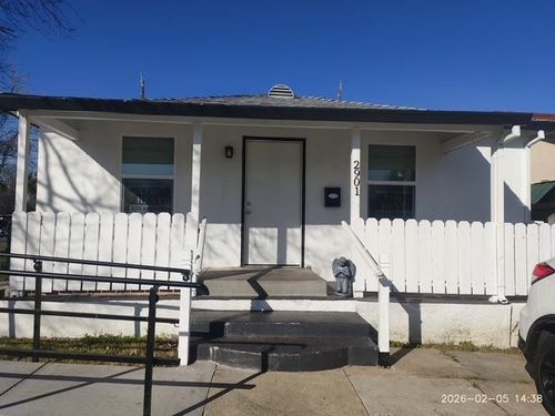 2901 16th Ave, Sacramento, CA, 95820-2505 | Card Image