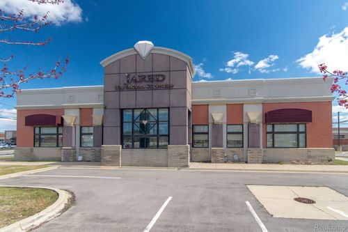 451 14 Mile Rd, Madison Heights, MI, 48071-1310 | Card Image