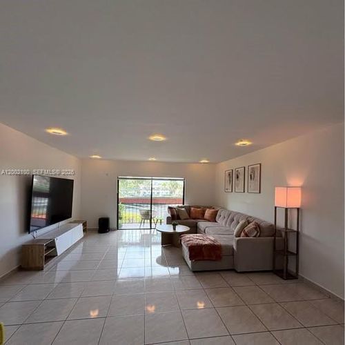 310-8650 Sw 149th Ave, Miami, FL, 33193 | Card Image