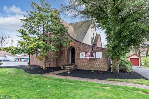 153 Stirling Rd, Watchung, NJ, 07069-5904 | Card Image