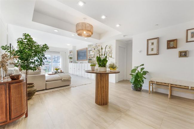 APT-3B - 120 Salamanca Ave, Condo with 2 bedrooms, 3 bathrooms and null parking in Coral Gables FL | Image 5