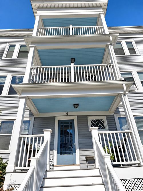 3-19 S Munroe Ter, Boston, MA, 02122-2562 | Card Image