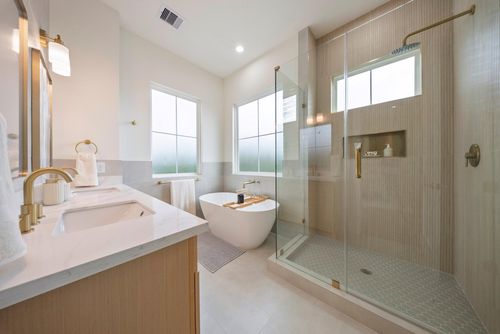 1106 Weiss St, Houston, TX, 77009 | Card Image