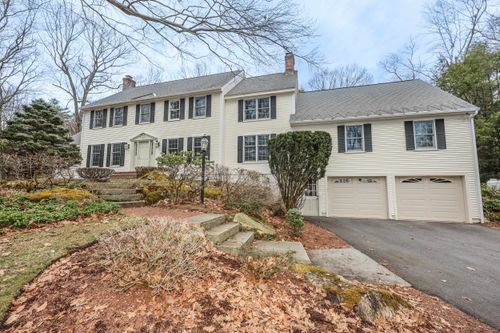 6 Hawk Dr, Bedford, NH, 03110-4803 | Card Image