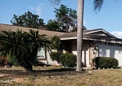 6306 37 Th Avenue W, House other with 3 bedrooms, 2 bathrooms and null parking in Bradenton FL | Image 1