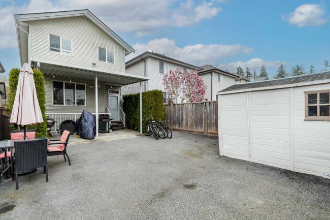 24328 102 A Avenue, House other with 4 bedrooms, 3 bathrooms and 4 parking in Maple Ridge BC | Image 32