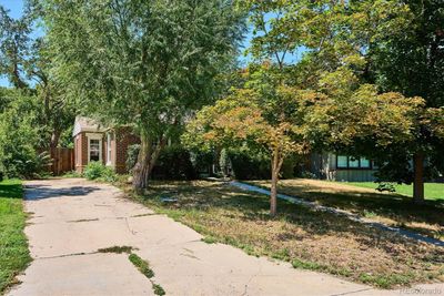 3031 N Milwaukee Street, House other with 4 bedrooms, 1 bathrooms and 2 parking in Denver CO | Image 3