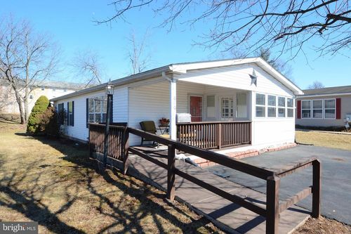 640 Apple St, RED HILL, PA, 18076-1355 | Card Image