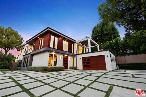 4854 Alonzo Ave, Encino, CA, 91316-4403 | Card Image