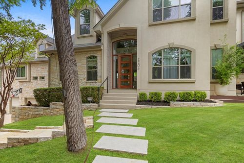 2206 W 11th St, Austin, TX, 78703-3804 | Card Image