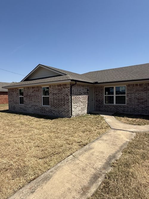 a-402 N Nolan River Rd, Cleburne, TX, 76033-7068 | Card Image
