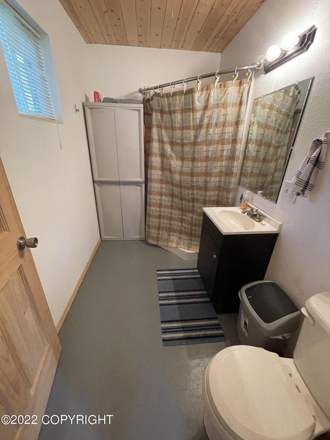 Bathroom | Image 13