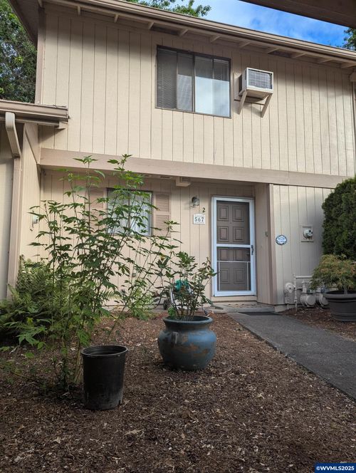 567 32nd (#2) Av Se, Albany, OR, 97322-4107 | Card Image