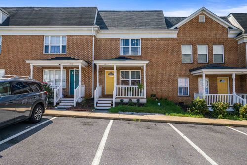 1215 Old Richmond Cir, HARRISONBURG, VA, 22802-4649 | Card Image