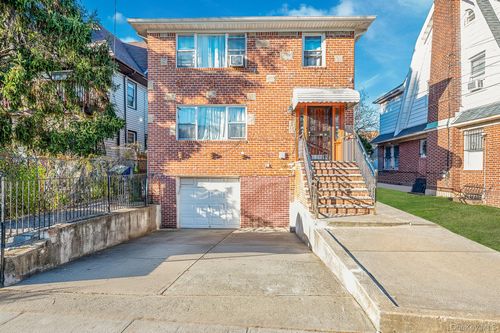 15007 85th Dr, Jamaica, NY, 11432-2507 | Card Image