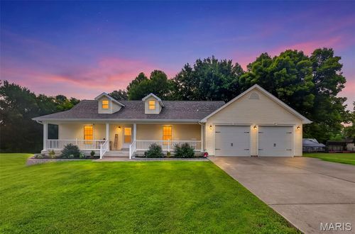 306 Waggoner Blvd, Elsberry, MO, 63343-1159 | Card Image