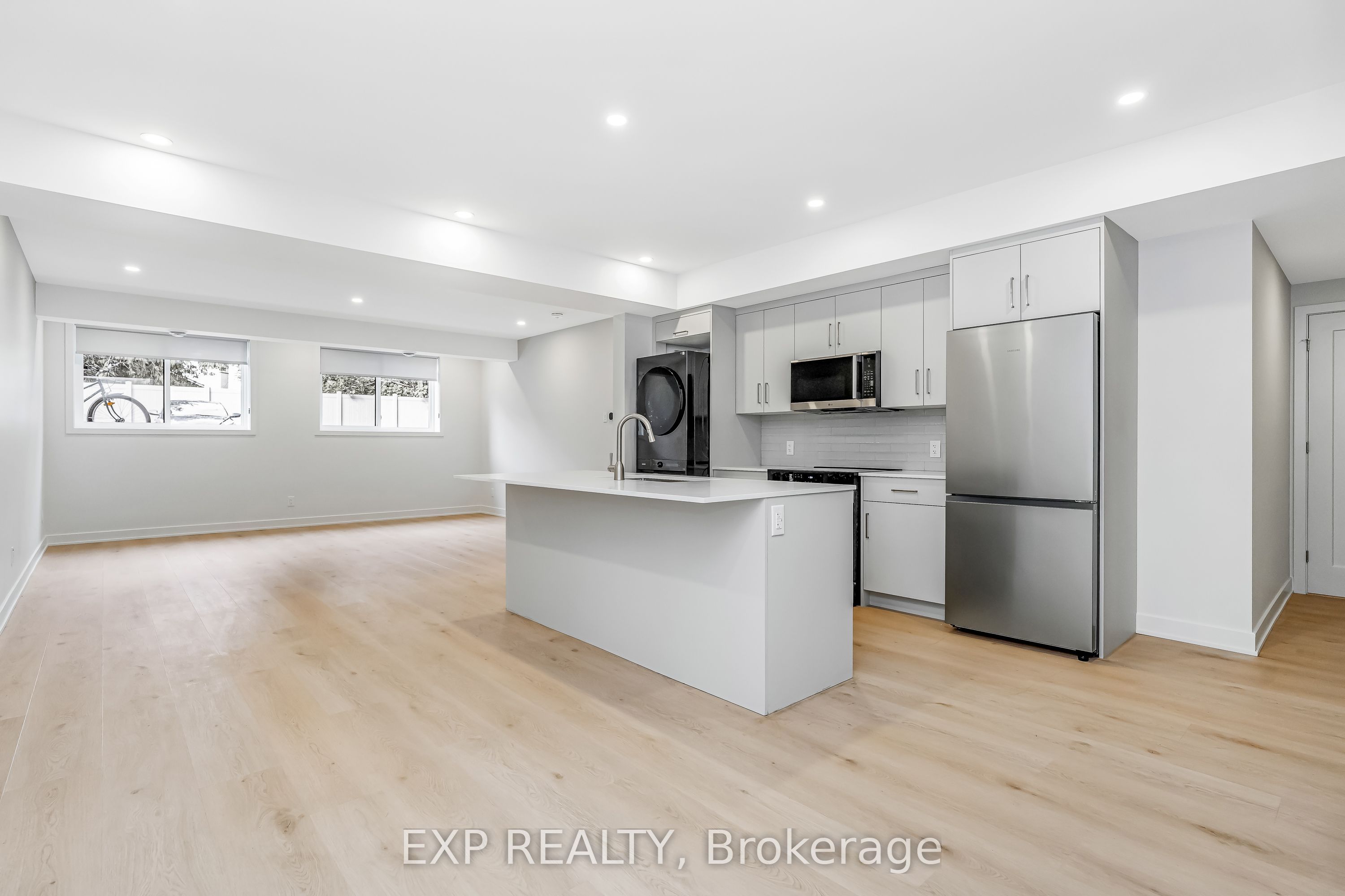 Residential Lease in Carlington - Central Park 5