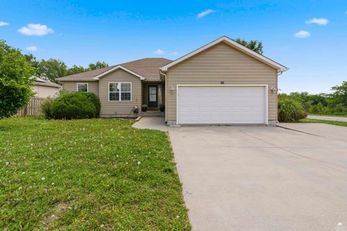 731 Tall Grass Dr, Junction City, KS, 66441-9017 | Card Image