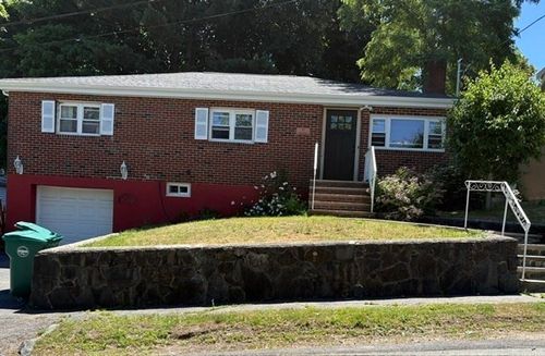 30 Linden Ter, Lynn, MA, 01902-3558 | Card Image